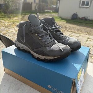 Columbia Men’s Waterproof Hiking Boots – Charcoal – Trail Outdoor